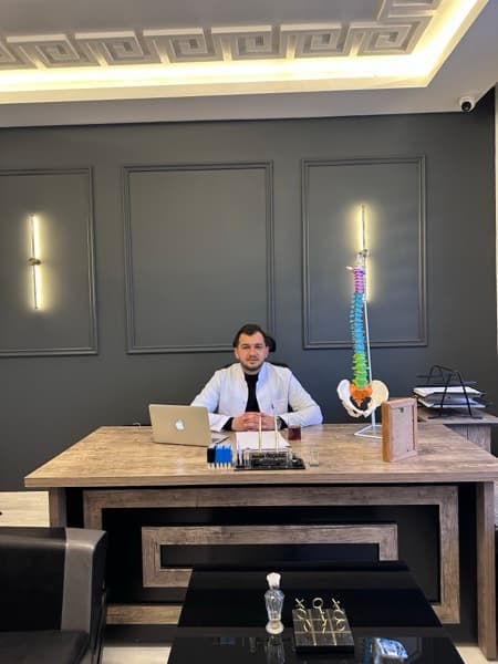 Fzt. Burak Özçakal